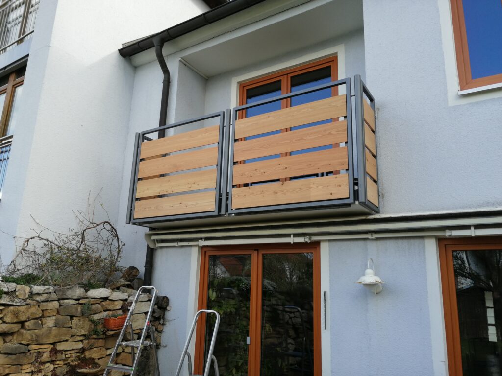 Balkongeländer Lärche